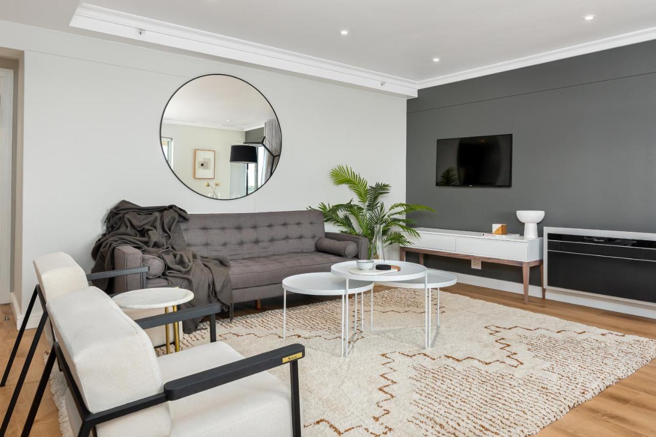 Point Break Luxury Apartments Fokváros Kültér fotó