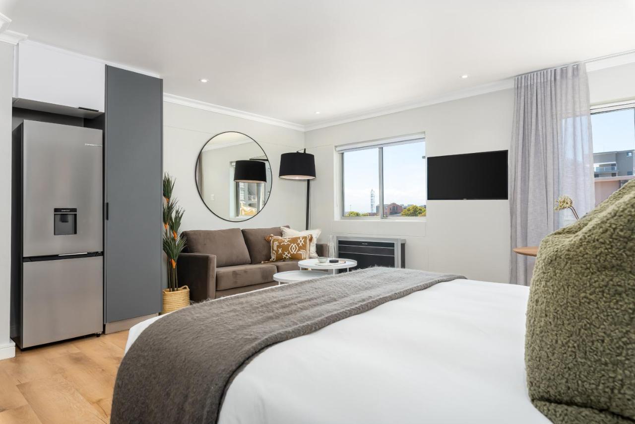 Point Break Luxury Apartments Fokváros Kültér fotó