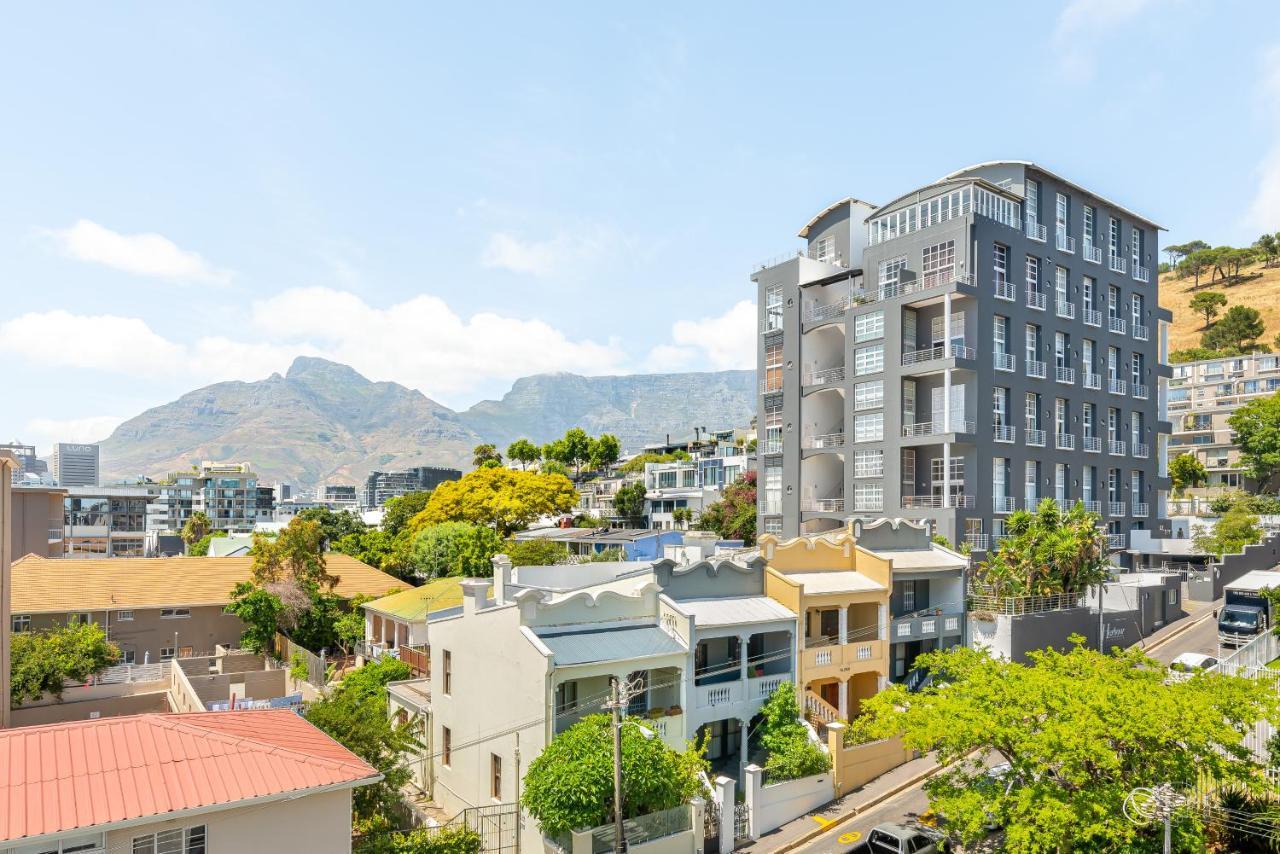 Point Break Luxury Apartments Fokváros Kültér fotó