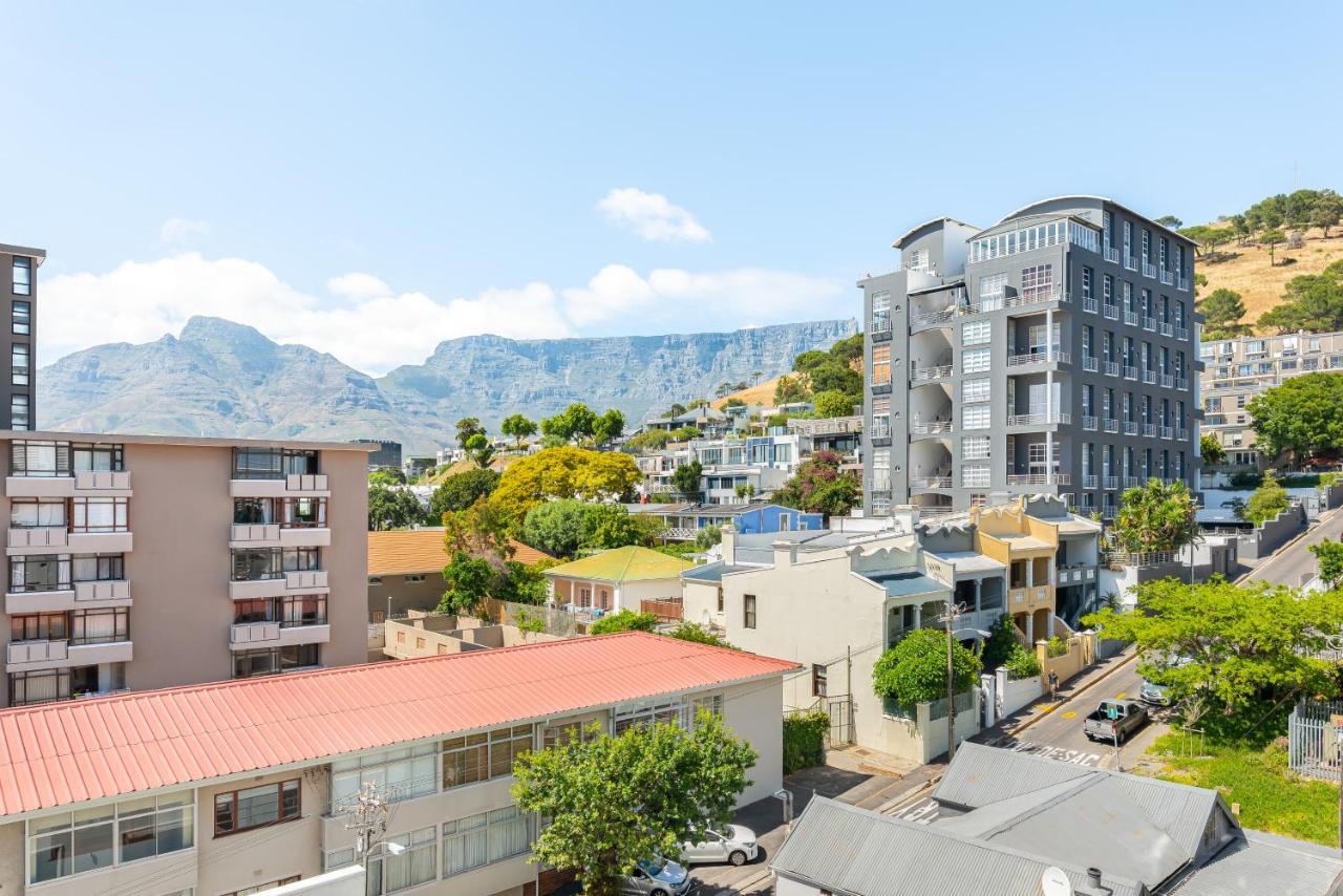 Point Break Luxury Apartments Fokváros Kültér fotó