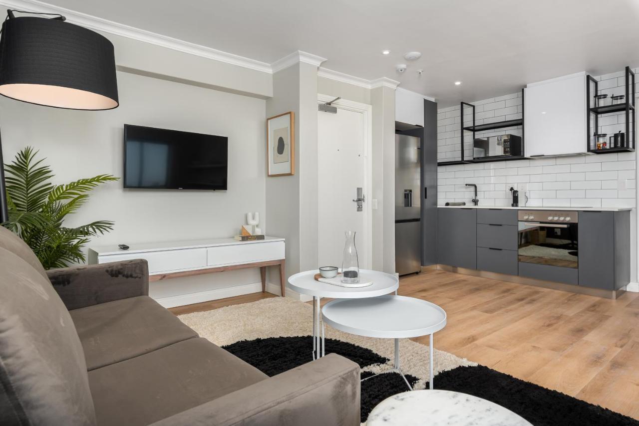 Point Break Luxury Apartments Fokváros Kültér fotó
